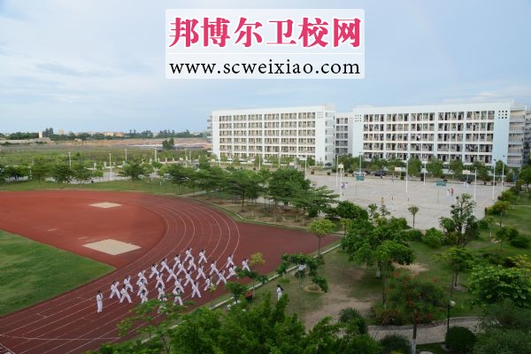 北海市卫生学校校园一角