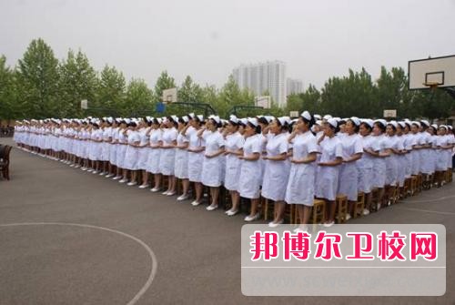 四川2020年初中生学卫校的学校