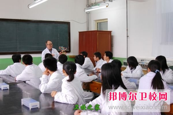 江苏省2020年女生可以读卫校吗