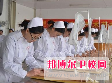 广州2020年初中生学卫校的学校