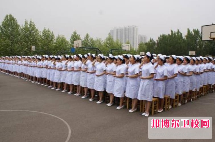 广州2020年卫校要读几年