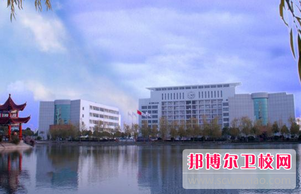 云南新兴职业学院中专部2021年招生办联系电话
