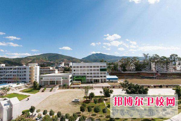 云南省临沧卫生学校2021年招生录取分数线