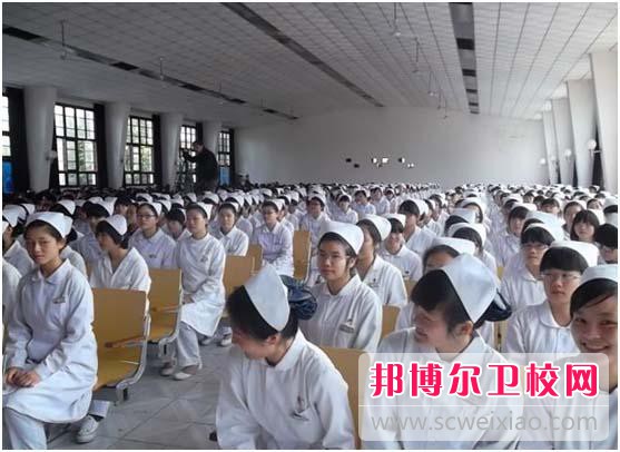 惠州2021年女生读什么卫校