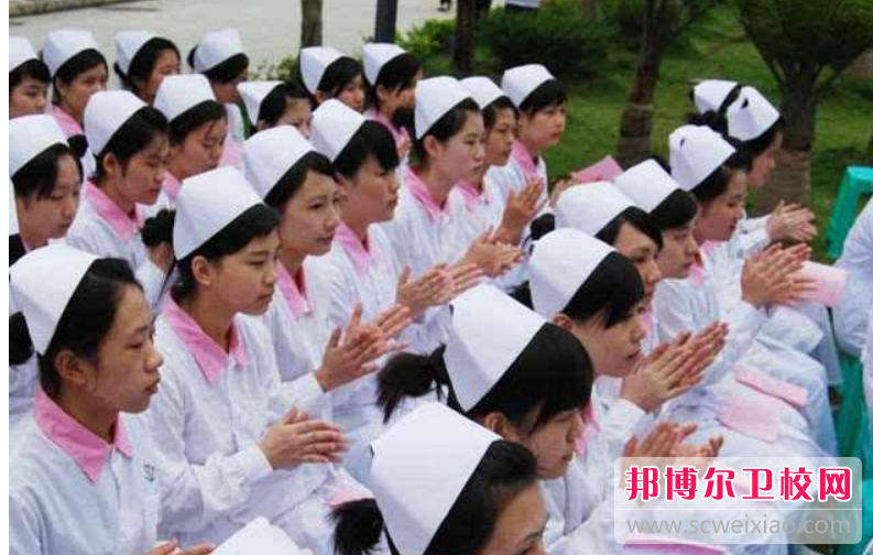 陕西2022年女生学卫校好找工作吗