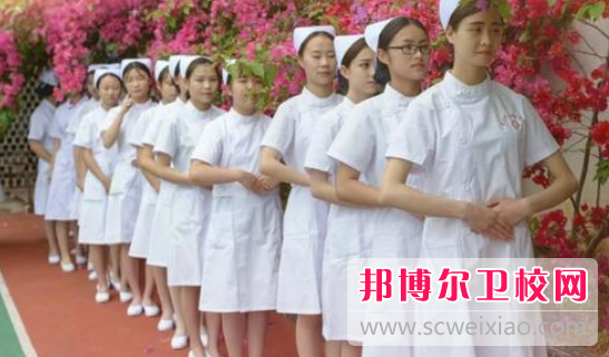 温州2022年女生读卫校学什么专业好