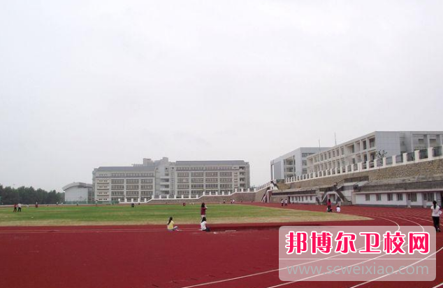 贵州2023年读卫校的大专