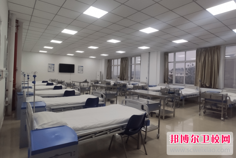 2023年四川省人民医院护士学校护理专业介绍