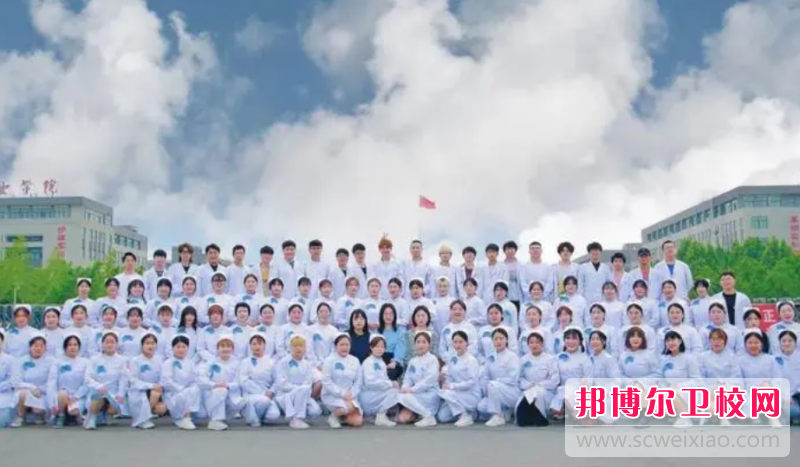2023年河南护理职业学院口腔医学技术专业介绍