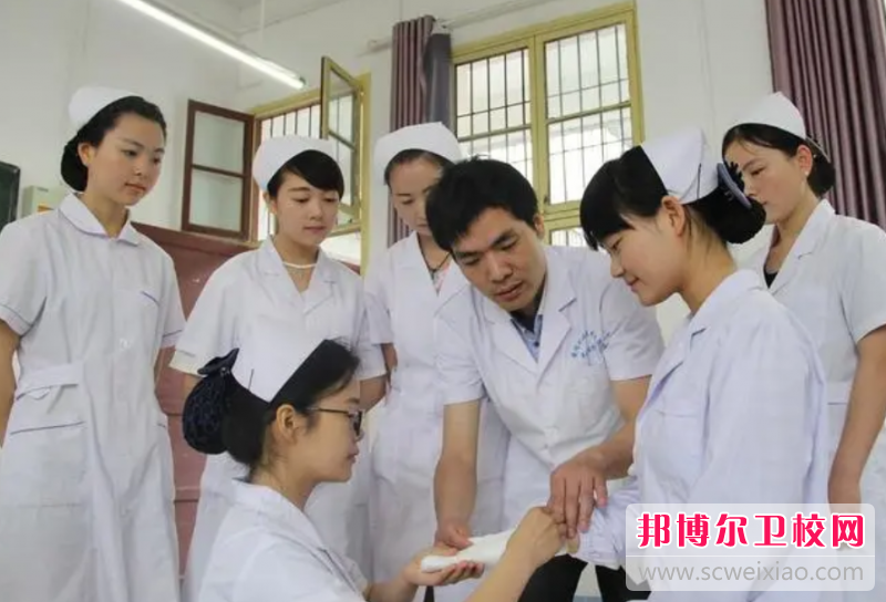 2023年重庆市卫生学校中医学专业的就业前景怎么样