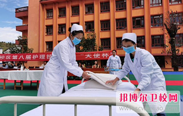 2023年重庆卫生学校护理行业的就业前景怎么样