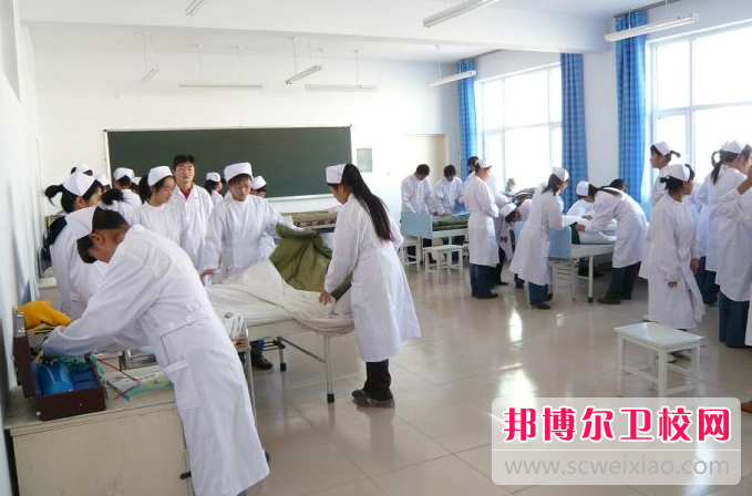 2023年贵阳卫生学校高级护理专业的就业前景怎么样
