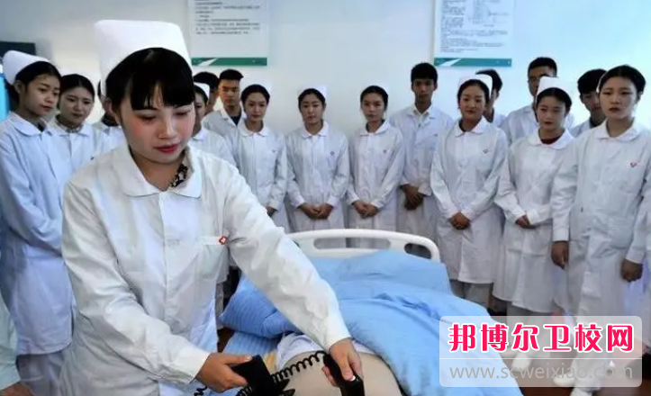 2023重庆卫生学校的招生专业设置怎么样