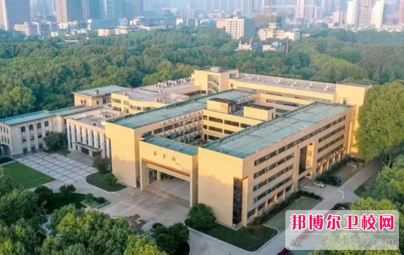华中科技大学同济医学院的护理学专业招生如何(2023参考)