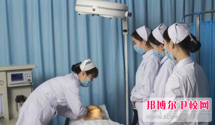 2023年重庆中专护理学校专业都学什么