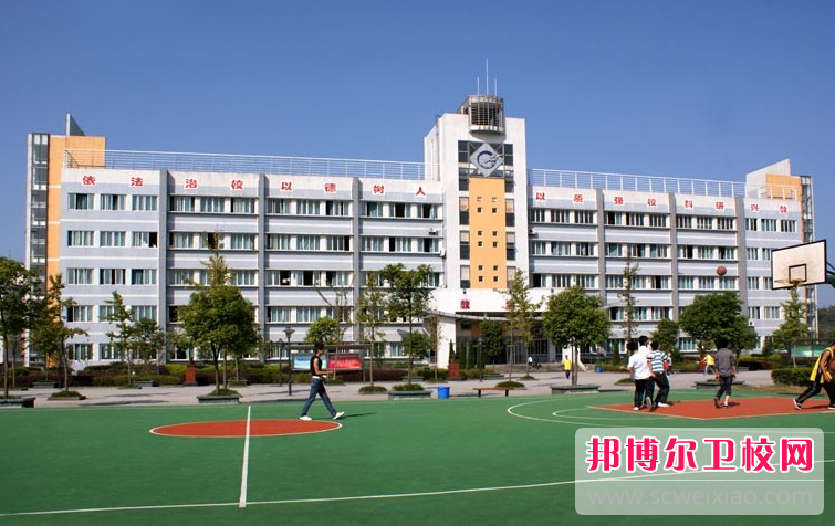 2023年重庆初中生能读什么护理学校
