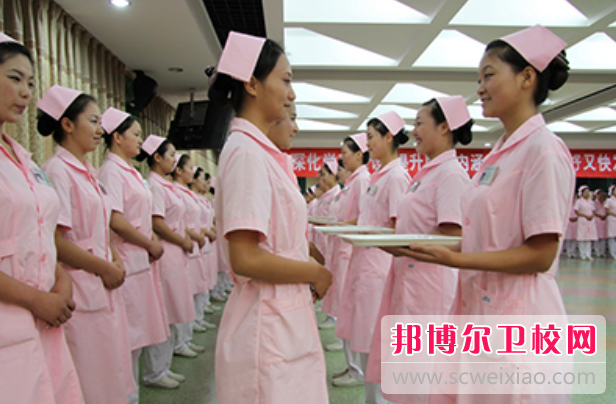 2023年重庆读护理学校学什么好