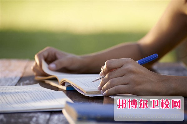 2023重庆排名前六的公办护理专业学校名单