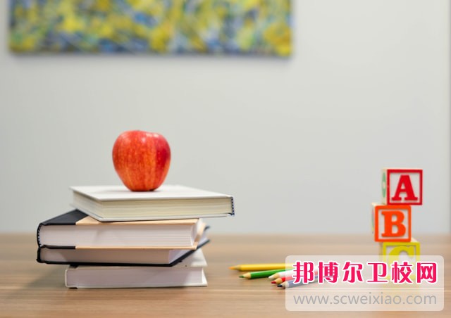 2023贵州排名前六的公办助产护理学校名单