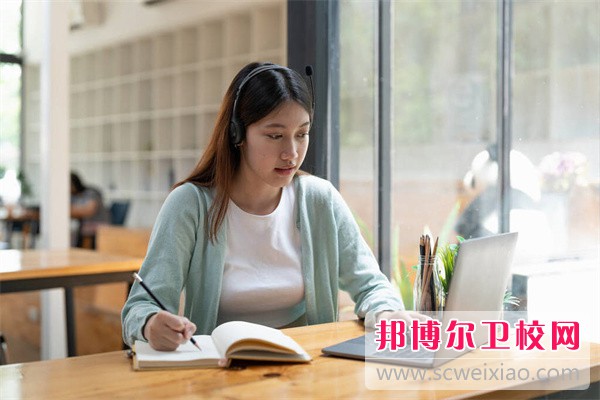 2023陕西排名前八的护理专业学校名单