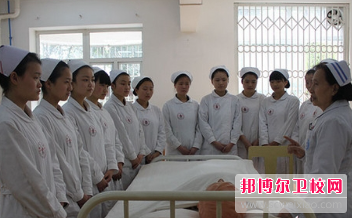 云南2023年护理学校什么专业有前途