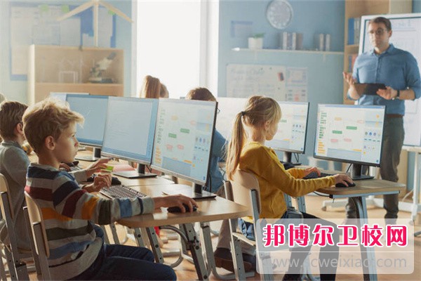 2023咸宁排名前二的护理专业学校名单