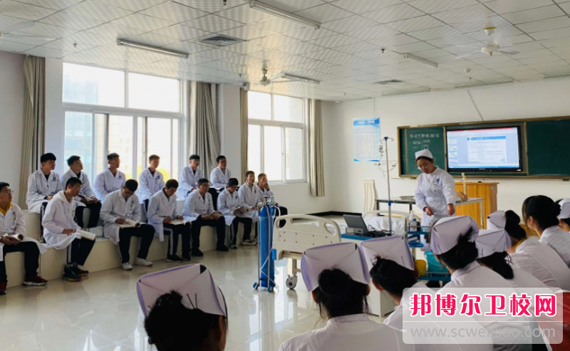 云南2023年护理学校算什么学历