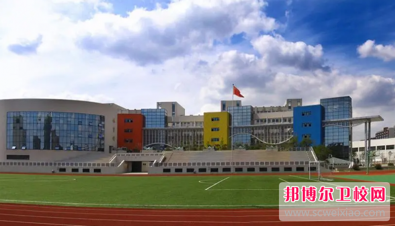 江苏2023年护理学校好点的大专学校