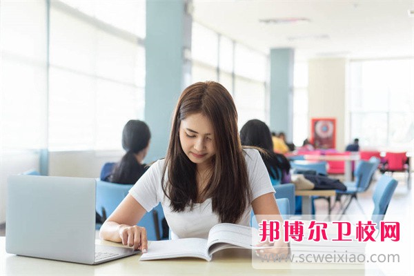 四川公办护理专业学校排名榜（2024最新）